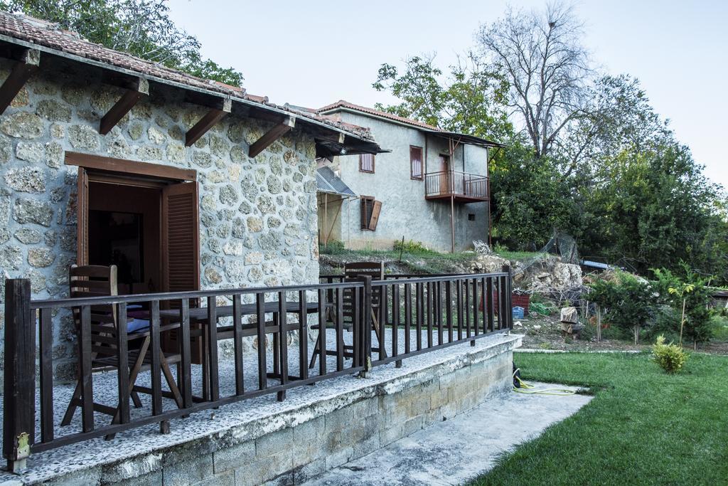 Theasis Suites-Ορεινή Φιλοξενία Kato Sinikia Trikalon المظهر الخارجي الصورة