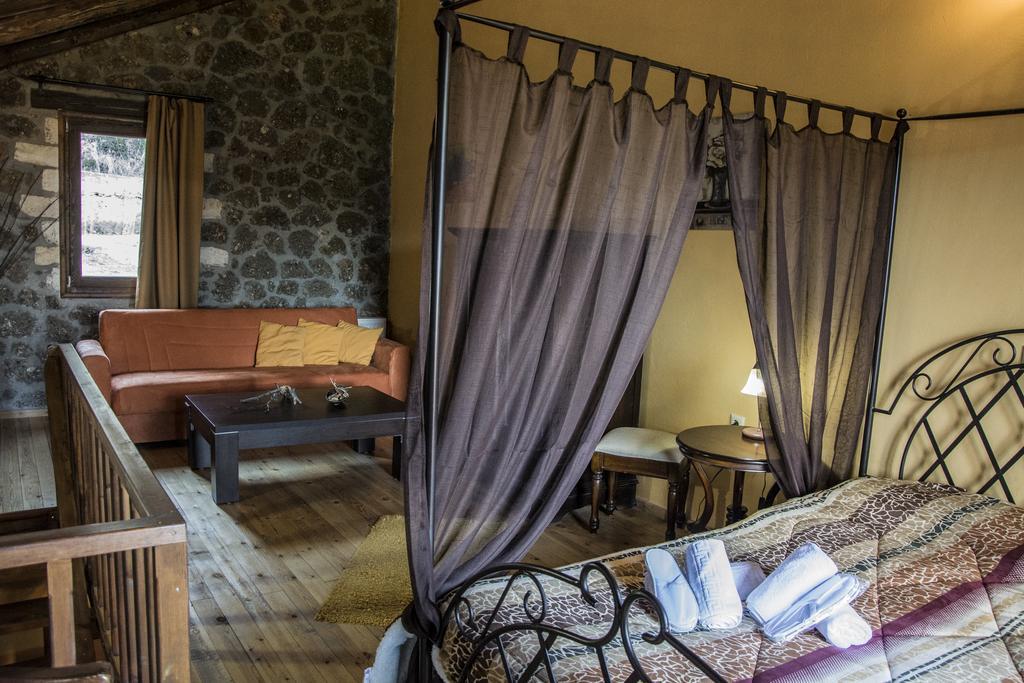 Theasis Suites-Ορεινή Φιλοξενία Kato Sinikia Trikalon المظهر الخارجي الصورة